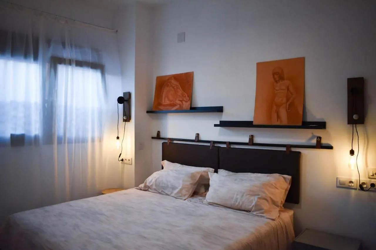 Sevilla Industrial Flat 0*,